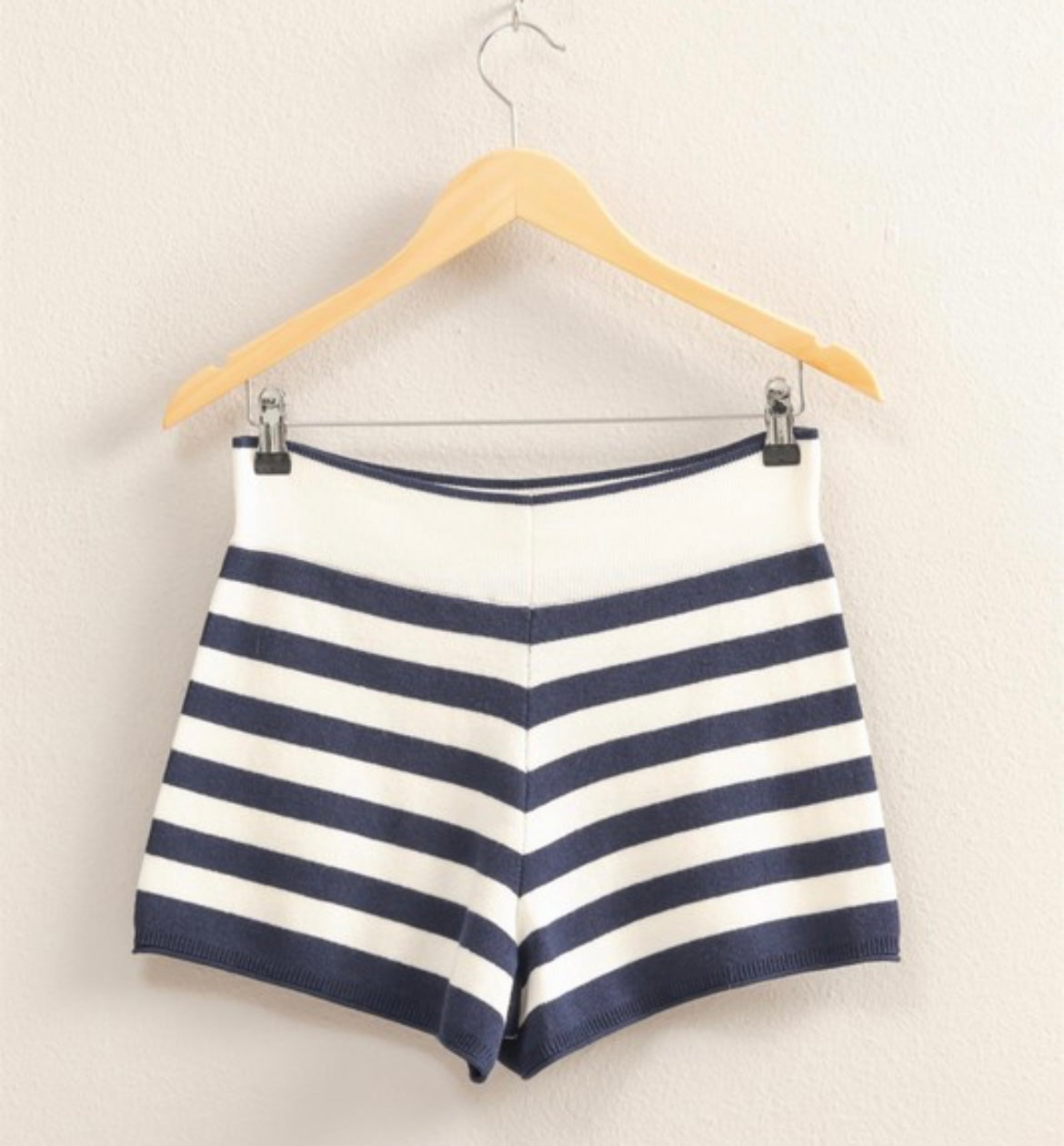 Coastal dream knit shorts