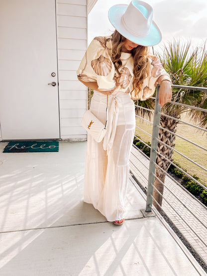 Seashells by the seashore top