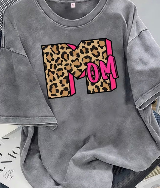 Mom Graphic Tee